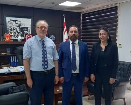 Tarım Bakanı Hüseyin Çavuş, OKKÜ Mühendislik Fakültesi Dekanı Yrd. Doç. Dr. Refet Ramiz’i kabul etti