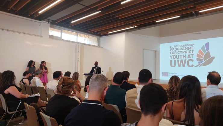 UWC mezuniyet töreni ara bölgede yapılı