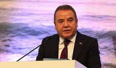 Antalya Büyükşehir Belediye Başkanı Muhittin Böcek görevden uzaklaştırıldı