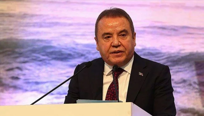 Antalya Büyükşehir Belediye Başkanı Muhittin Böcek görevden uzaklaştırıldı
