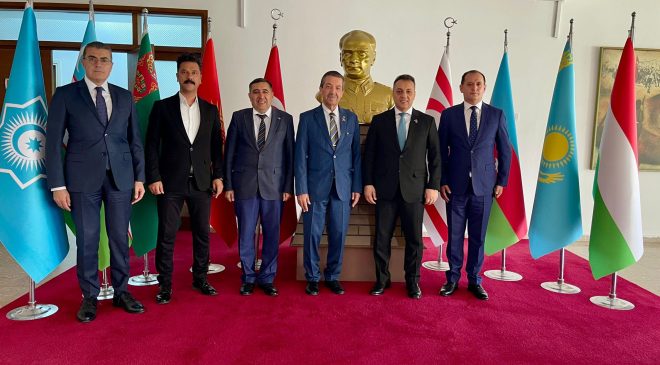 Dışişleri Bakanı Ertuğruloğlu, Azerbaycan heyetini kabul etti