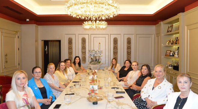 Sibel Tatar, GİKAD ve Gİ-KA KOOP başkan ve yönetim kurulu üyeleriyle görüştü