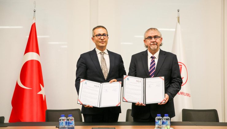 Yunus Emre Enstitüsü ve AÖA arasında iş birliği protokolü imzalandı