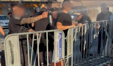 Metehan’daki Rum öğrencilerin eylemine polis müdahalesi