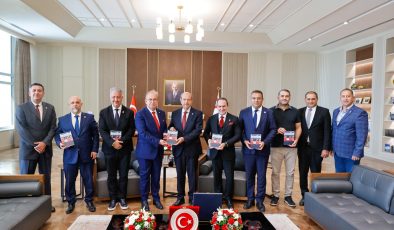 “Ersin Tatar’ın Gözünden Mavi Vatan” kitabının sunumu yapıldı