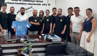 Geçitkale-Serdarlı Belediye Başkanı Kasım, Serveroğlu Geçitkale GSK’yi kabul etti