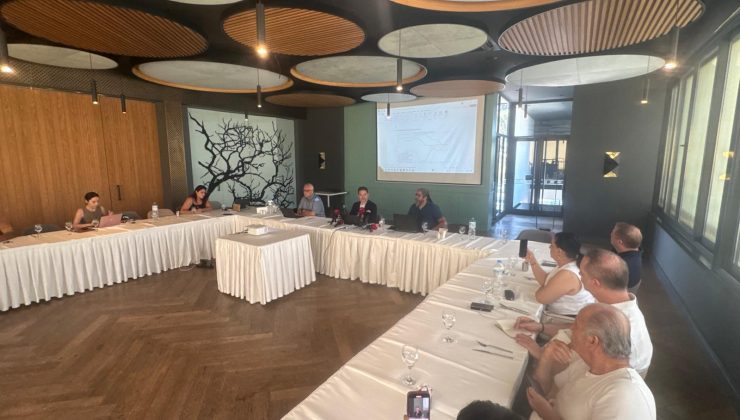 DAÜ-SEN basın toplantısı düzenledi… Hoşkara: “Yükseköğretim, uzun bir süredir krizin eşiğinde”