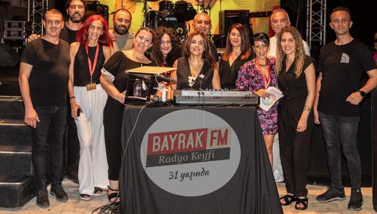 Bayrak FM 31 yaşında..BRTK Müdürü Özkurt:”Sadece bir radyo değil,bir yaşam tarzı ve büyük bir aile”
