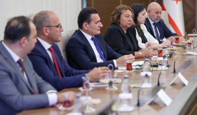 Bakan Oğuz, TC Çevre, Şehircilik ve İklim Değişikliği Bakanı Kurum ile görüştü