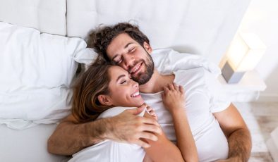 Bir erkeğin duygusal olarak bağlandığını nasıl anlarız?