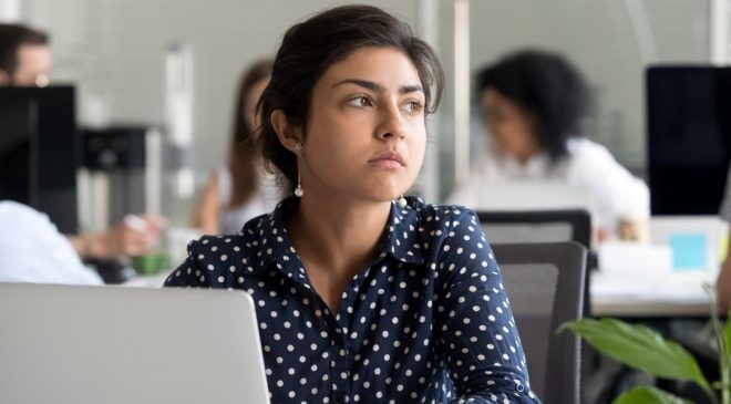 İş yerinde tükenmişlik sendromu yaşadığınızı gösteren 11 belirti