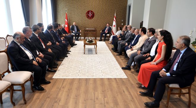 Meclis Başkanı Ziya Öztürkler, MÜSİAD heyetini kabul etti