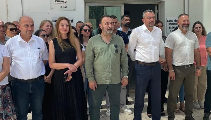 KTAMS, KAMUSEN ve Kamu-İş Resmi Kabz Memurluğu ve Mukayyitlik Dairesi önünde eylem yaptı