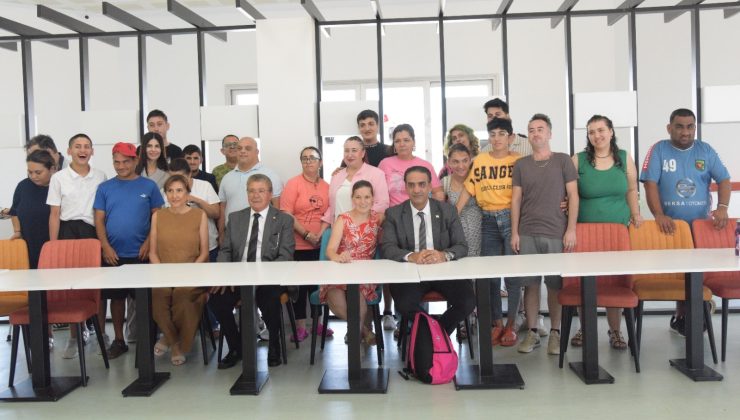 Başbakan Üstel ve Bakan Gardiyanoğlu, Engelsiz Yaşam Evi’ni ziyaret etti