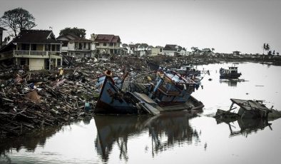 Tsunami nedir, nasıl oluşur? Tsunami anlamı ve oluşum evresi