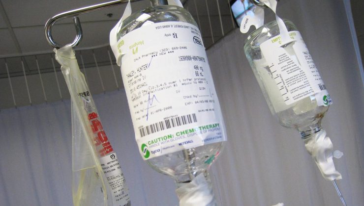 Kemoterapiye bağlı saç dökülmesini önleyebilecek ‘çığır açan’ tedavi yöntemi geliştirildi