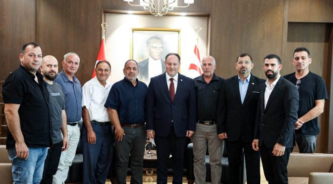 Öztürkler, muhtarlarla görüştü