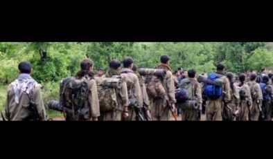 Terör örgütü PKK silahlarını imha etti