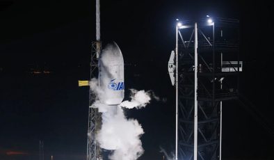 İsrail, Elon Musk’ın SpaceX şirketi aracılığıyla “Dror 1” iletişim uydusunu uzaya fırlattı