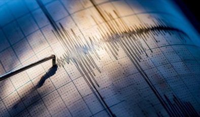 Panama açıklarında 6,2 büyüklüğünde deprem