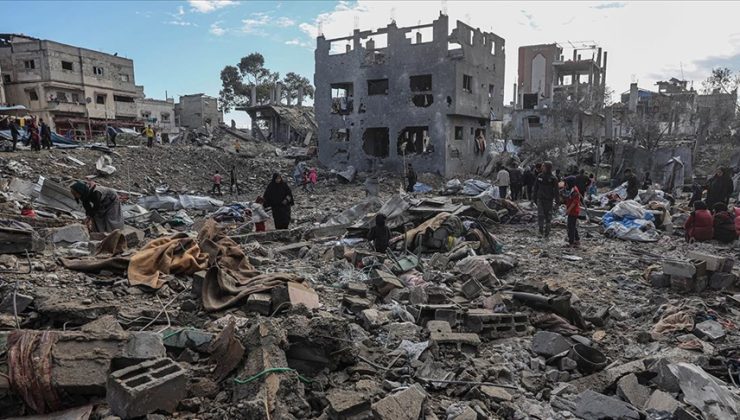 İsrail’in Gazze’ye sabahtan bu yana düzenlediği saldırılarda 48 Filistinli hayatını kaybetti