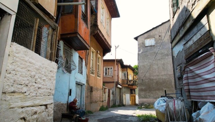 Ankara’daki ”Yahudi Mahallesi” zamana direniyor: Bir zamanlar hoşgörünün simgesiydi