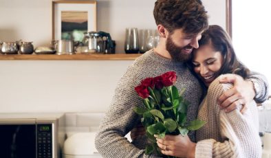 İlişkide güvenli misiniz? Duygusal güvenliğin 5 temel işareti