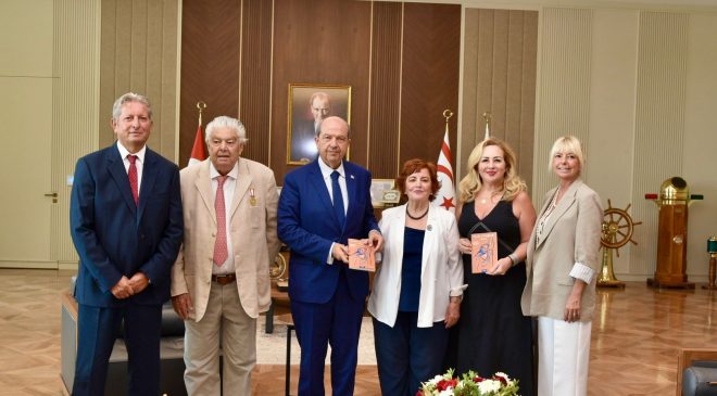 Cumhurbaşkanı Tatar, yazar Canev Dinçer’i kabul etti
