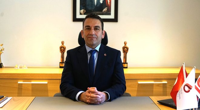 UKÜ’de Çelebi, rektörlük görevine başladı