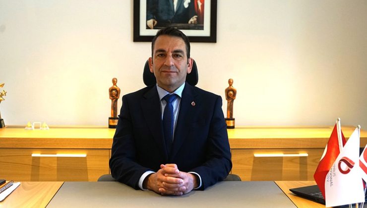 UKÜ’de Çelebi, rektörlük görevine başladı