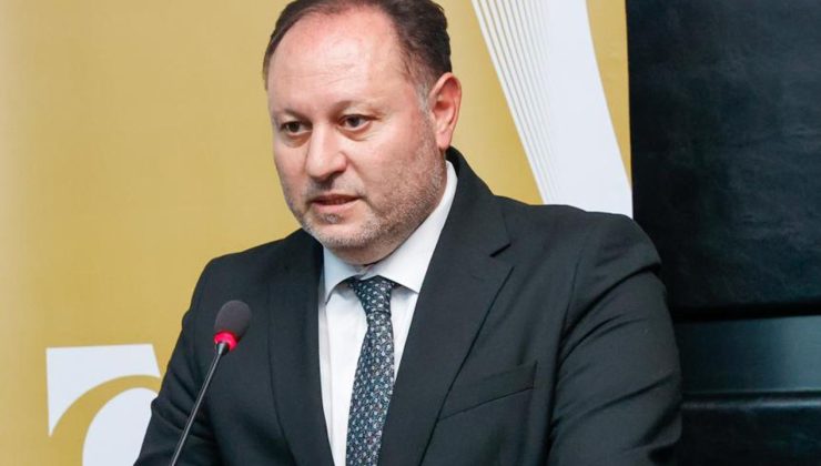 Öztürkler: “Rumlar hukuki zeminden uzak, siyasi bir manipülasyon içerisinde”