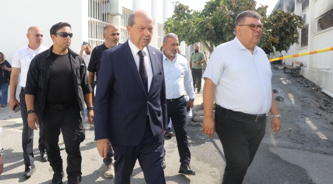 Tatar, Gümrük ve Rüsumat Dairesi’ne ait antrepodaki yangınla ilgili bilgi aldı