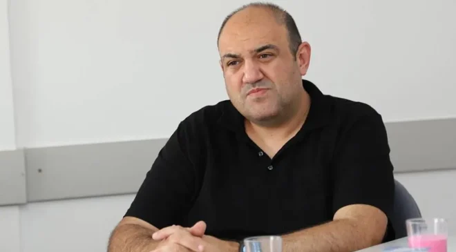 Polisin silah taşıması için ayrıca izin verilmez