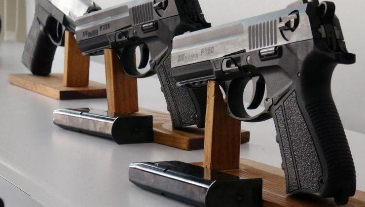 “Silah izinlerinin büyük bir kısmı polisimize aittir”