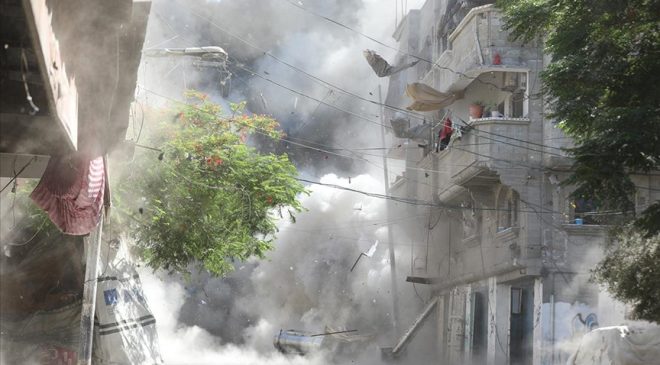 İsrail, Gazze’de Han Yunus kentindeki Filistin Kızılayı karargahını bombaladı