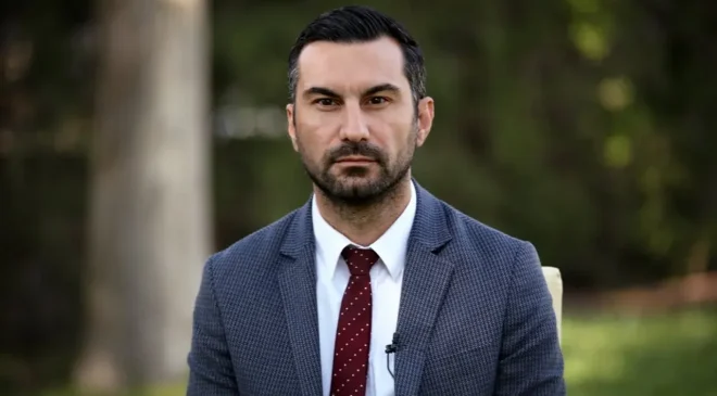 Tatar gizlendiği yerden çıksın