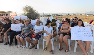 Sınırüstü Kırsal Kesim Hak Sahipleri Altyapı İnisiyatifi yaptığı basın toplantısıyla bölgede yaşanan alt yapı sorununa dikkat çekti