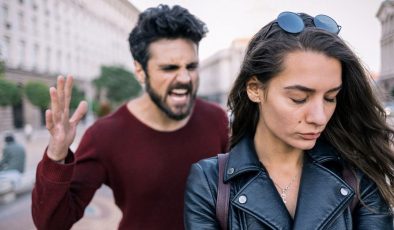 Partnerinizin sizi küçümsediğini gösteren 9 işaret
