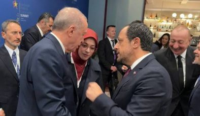 Hristodulidis pusuda. Erdoğan’la görüşme çabasında