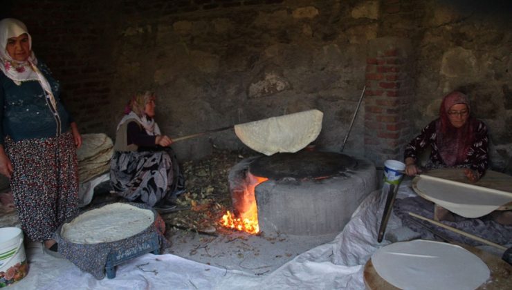 Asırlık gelenek, kışlık hazırlıkları başladı:  Her gün sırayla yapıyorlar