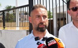 Okullar eksikliklerle açıldı