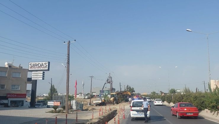 Gazimağusa-Lefkoşa ana yolu Lefkoşa’ya gidiş istikametinde tek şeride düşürüldü