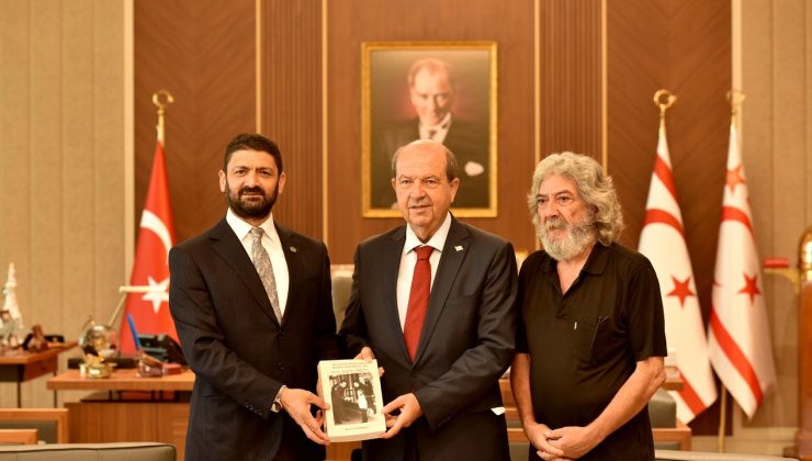 Tatar’a, “Bir Çocuk Selamından Devletin Bayrağına…(1)” kitabı takdim edildi