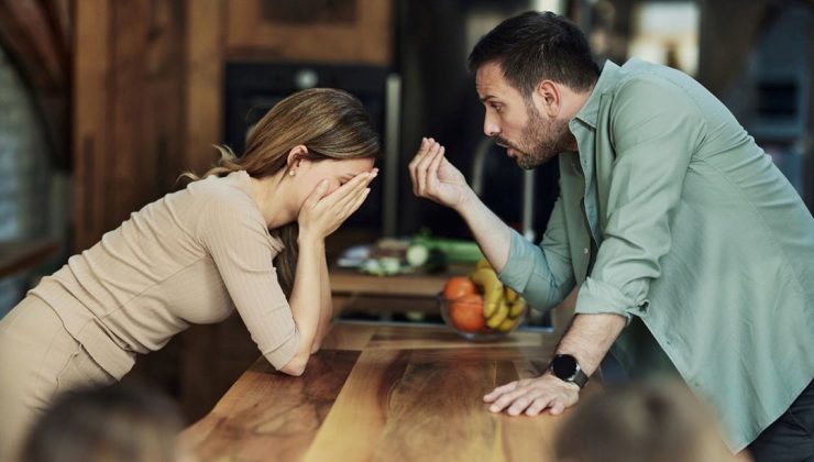 Bilim insanları açıkladı: Erkek tartışmayı daha sık başlatıyor