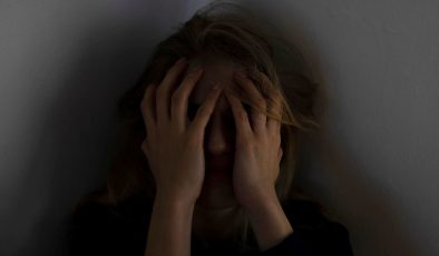 Psikolog “görmezden gelmeyin” diyor: 5 gizli stres belirtisi var