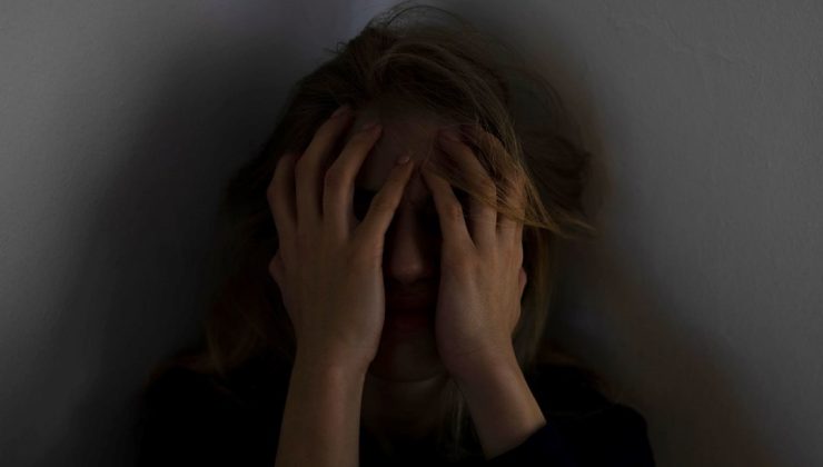 Psikolog “görmezden gelmeyin” diyor: 5 gizli stres belirtisi var