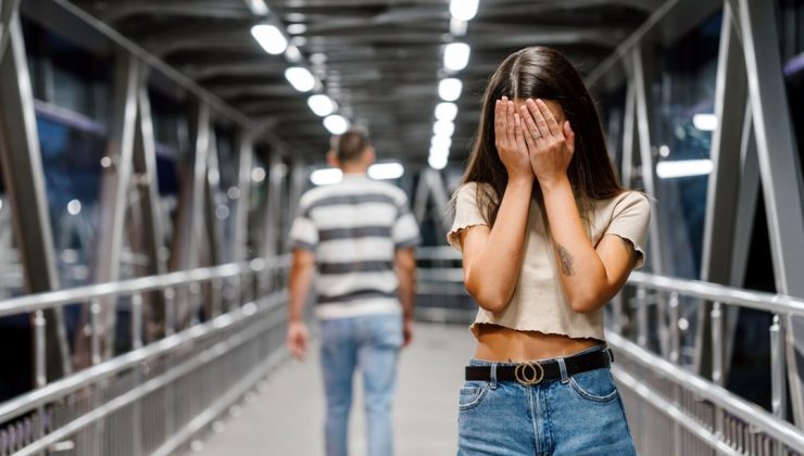 Aşk hayatınızı mahveden 5 zehirli cümle: Farkında olmadan yapılıyor
