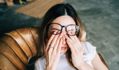 Ne kadar uyursanız uyuyun yorgun musunuz? Nadir görülen bir rahatsızlığın belirtisi