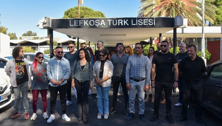 “Ülkenin ilahiyat kolejlerine ihtiyacı yok”