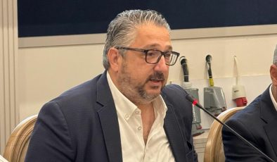 “Deniz bitmiş, karaya vurulmuştur”